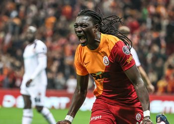 Bafetimbi Gomis'ten transfer açıklaması