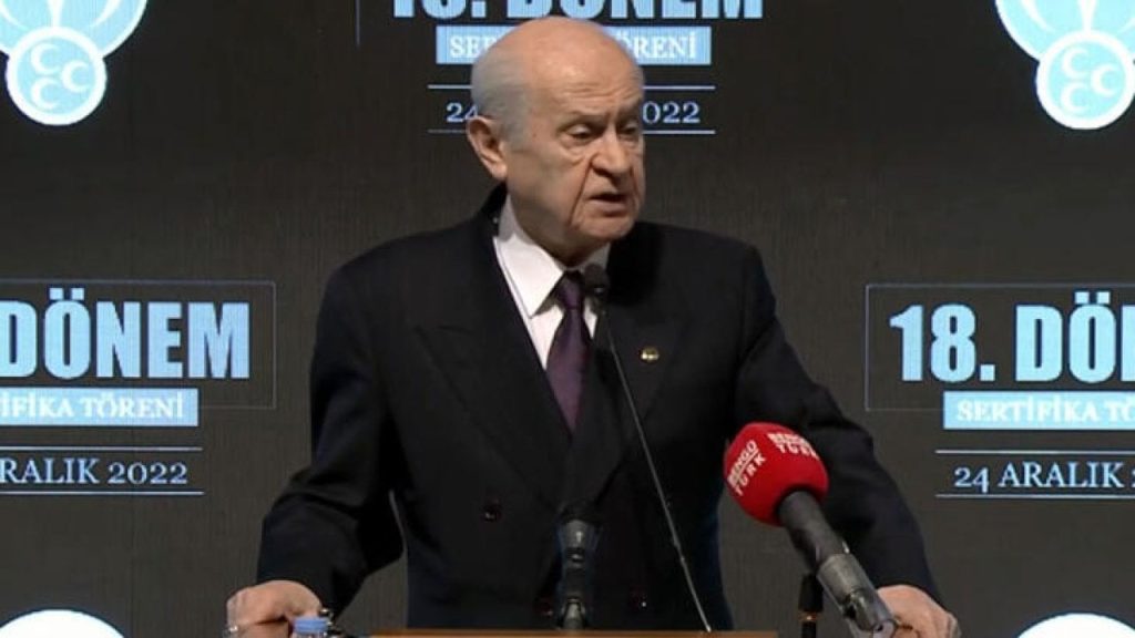 Bahçeli: Karşımızdaki siyasette aile dramı yaşanıyor