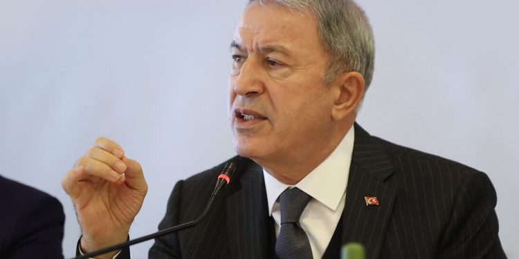 Bakan Hulusi Akar’dan ‘kimyasal silah’ açıklaması: Heyet gitti, ölçüm yaptı