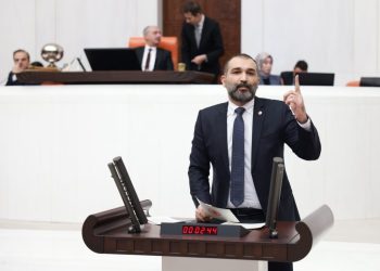 Barış Atay: Sizin iktidarınız bir toplumu öldürdü, hesap vereceksiniz