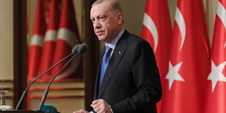 Beştepe'de EYT toplantısı: Erdoğan'ın 19.45'te açıklama yapması bekleniyor