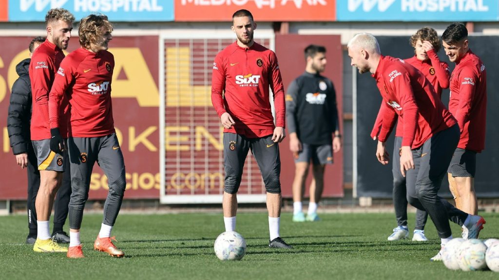 Bir süredir takımdan ayrıydı: Galatasaray'da mutlu haber!