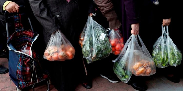 Birleşik Kamu-İş: Açlık sınırı 9 bin lirayı geçti