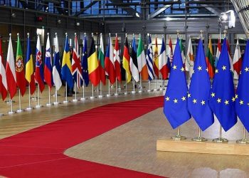Bosna Hersek'in AB'ye adaylık statüsü onaylandı