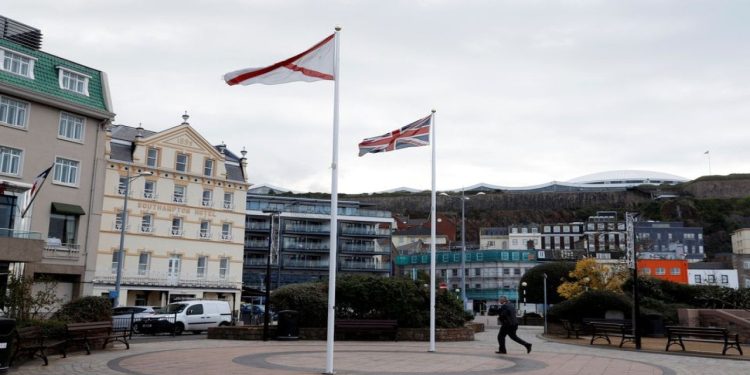 Britanya'ya bağlı Jersey adasında patlama: Bir ölü, 12 kayıp