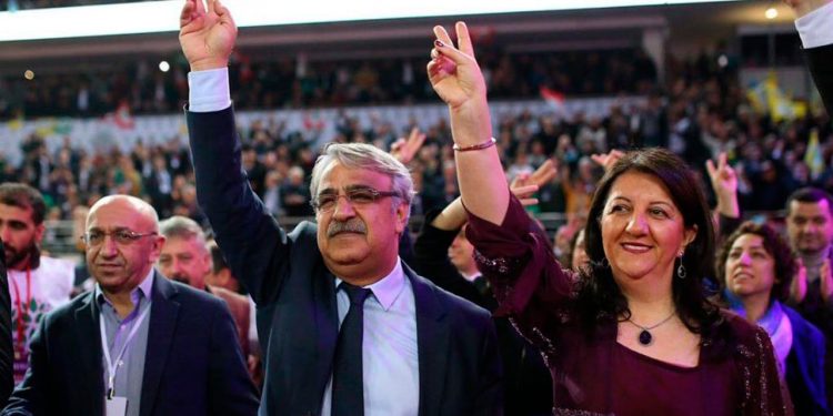 Buldan ve Sancar'dan yeni yıl mesajı: 2023 yılı Türkiye halklarının bahar yılı olacak