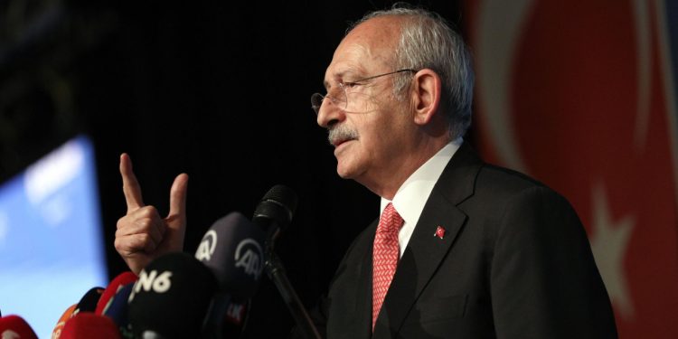 CHP lideri Kılıçdaroğlu, Almanya'ya gitti