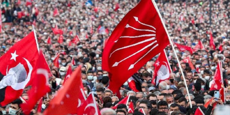 CHP’de milletvekilliği için istifa eden il başkanı sayısı 25’i geçti