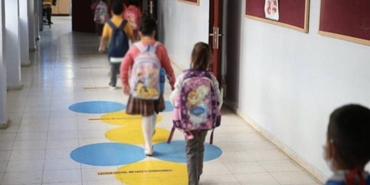 CHP’den tüm belediyelere ‘beslenme çantası’ talimatı