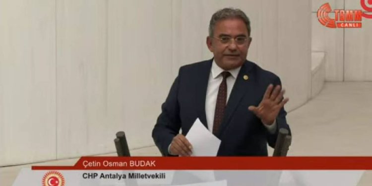 CHP'li Budak'tan Kültür Bakanı'na: Cari açık 6 milyar geriledi Biz sizin hangi rakamınıza inanalım
