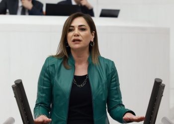 CHP'li Yüceer:  'Çocuk tecavüzcüsüyle evlenebilir' önergesini getiren siz değil misiniz?
