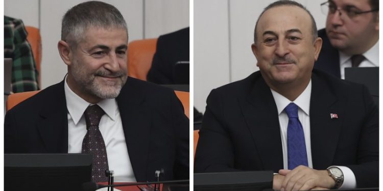 Çavuşoğlu: Bütçemiz bittiği zaman bakanın gözüne bakıyoruz, ışıltı varsa…