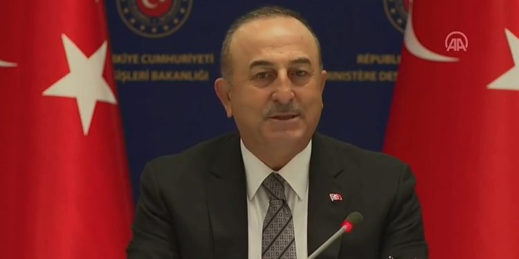 Çavuşoğlu: Hulusi Paşa dün Moskova'daydı, ben de Lavrov'la görüşeceğim