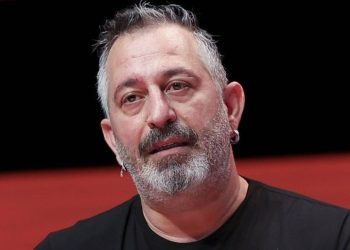 Cem Yılmaz'dan İmamoğlu kararı sonrası tweet: Kalkınma süperdi, Adalet zaten...