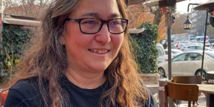 Cezaevi yönetiminden gazeteci Sibel Tekin’e ilginç soru: ‘Seni hangi koğuşa bırakalım, senin örgütün yazmıyor?’