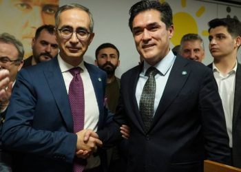 Coşkun Yıldırım, İYİ Parti İstanbul İl Başkanlığı'na adaylığını açıkladı: Bu mücadeleye talibim