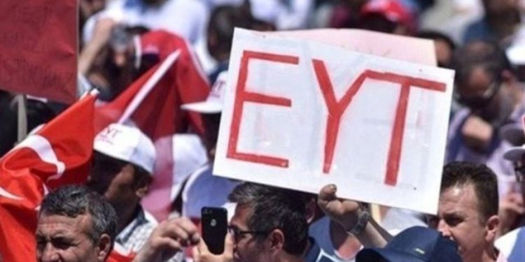 Cumhurbaşkanlığında EYT zirvesi: İşverenler istedi, yaş şartı yeniden gündeme geldi