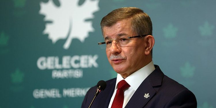 Davutoğlu yanıtladı: Erdoğan karşısında Kılıçdaroğlu'nu ister mi?