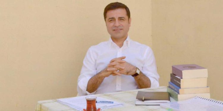 Demirtaş: Savcılık da Soylu’nun görevinin hakaret etmek olduğunu resmi olarak kabul etti