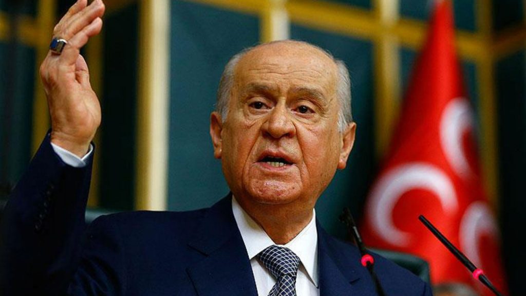 Devlet Bahçeli 'bazı gazeteci ve siyasetçileri' böyle hedef aldı: 'Doğalgazları kesilsin'