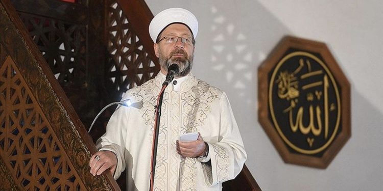 Diyanet-Sen, 35 bin sözleşmeli personelin yanı sıra vekil ve fahri hocalara da kadro talep etti