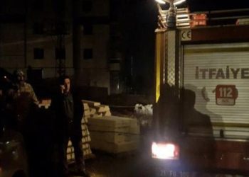 Diyarbakır’da 25 yaşındaki genç elektrik direğinde ölü bulundu