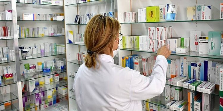 Eczacılar odası başkanından kur uyarısı: Dört ilaçta büyük sorun var