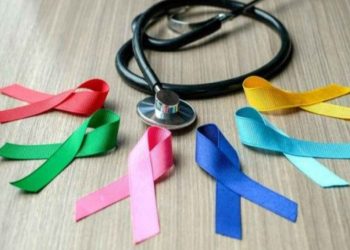 Dünyada her yıl 270 bin kadın aşı ve erken tanı ile tedavisi mümkün olan rahim ağzı kanseri nedeniyle ölüyor