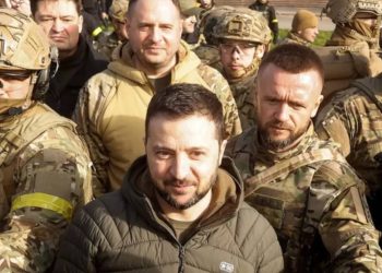 Düşman, Donetsk bölgesini ele geçirme çılgın fikrinden vazgeçmedi