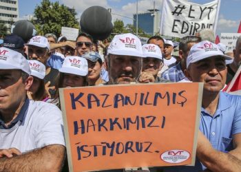 EYT bekleyenler ne yapmalı? Sosyal Güvenlik Uzmanı Tekin anlattı