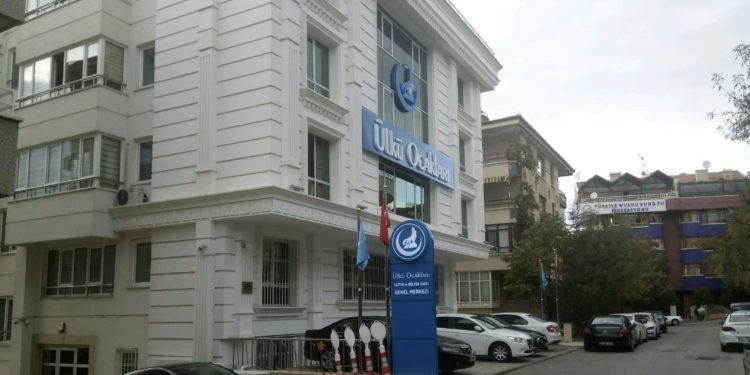 El konulan kız yurdu, Ülkü Ocakları Genel Merkezi yapılmış