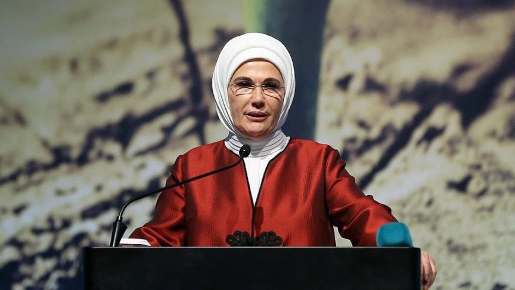 Emine Erdoğan: Çocuk istismarı sapkınlıktır