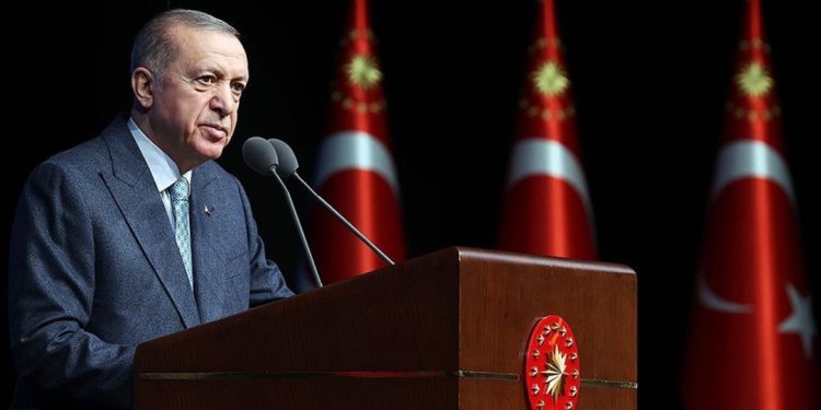 Erdoğan: Genç beyinlerin yurtdışına çıkmasına karşı değiliz