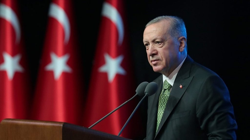 Erdoğan: Kobani bitti ya, Suriye'de onları bitiriyoruz