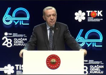 Erdoğan, sınır ötesi operasyon eleştirilerine sert çıktı: Kobani bitti, neyi yapamazsınız?