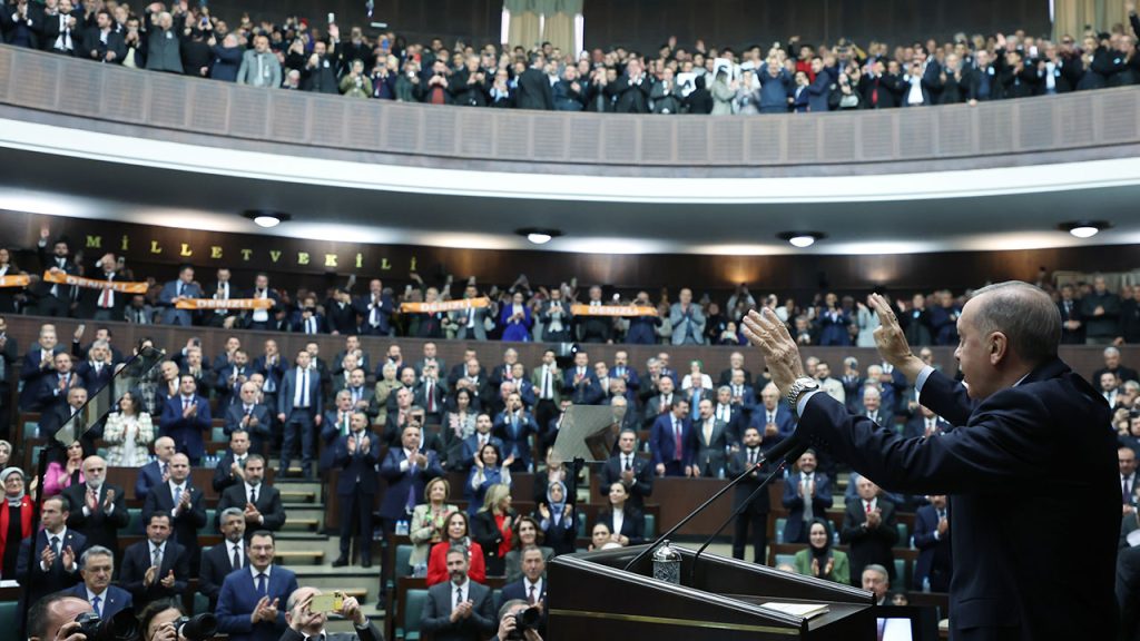 Erdoğan’dan Kılıçdaroğlu’na: Oğluna sahip çık, kendisine başka ebeveynler arama peşinde