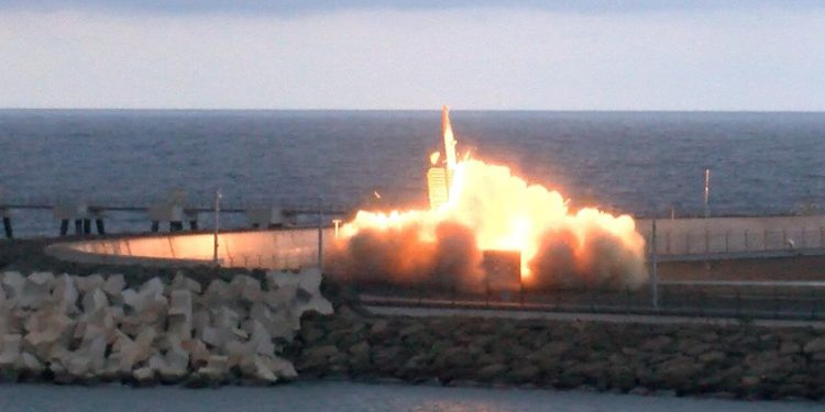 Erdoğan'ın füze tehdidine Atina'dan yanıt: "Kuzey Kore yaklaşımının NATO'da yeri yok"