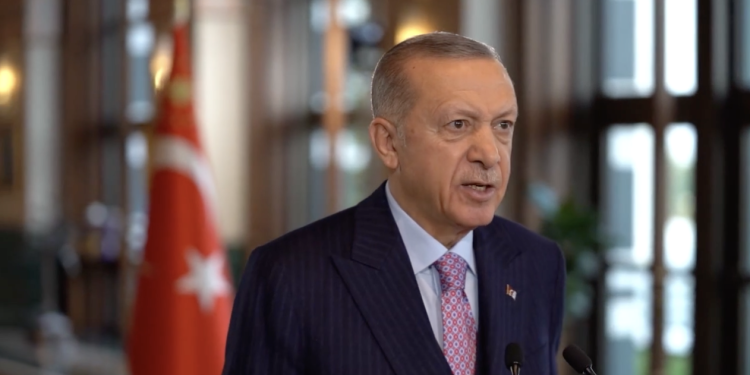 Erdoğan’ın hedefinde yine sosyal medya var: ‘Dijital terör’