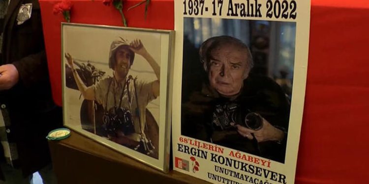 Ergin Konuksever'in cenaze töreni İstanbul'da yapıldı