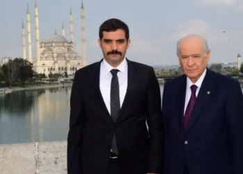 Eski Ülkü Ocakları Genel Başkanı Sinan Ateş silahlı saldırıda yaşamını yitirdi