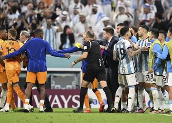 FIFA’dan olaylı Arjantin-Hollanda maçına soruşturma