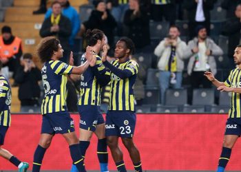 Fenerbahçe 3-1 kazandı, Ziraat Türkiye Kupası'nda son 16'ya yükseldi