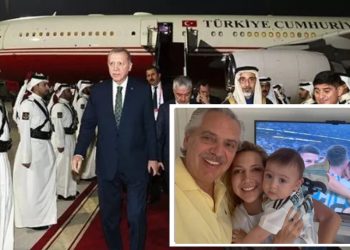 Final maçı için Erdoğan kalabalık heyetle Katar’a gitti, Arjantin cumhurbaşkanı evinden izledi