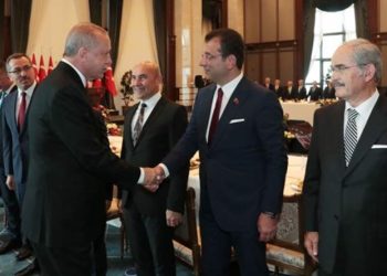 Financial Times’tan İmamoğlu yorumu: ‘Siyasi talihi Erdoğan’ı andırıyor’