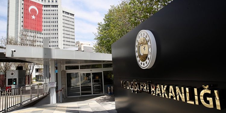 Fransa Büyükelçisi, Dışişleri Bakanlığı'na çağrıldı