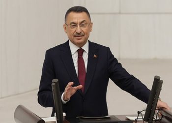 Fuat Oktay'dan İmamoğlu açıklaması: Kararın ardında siyasi akıl aramak siyasal akılsızlığın ta kendisidir