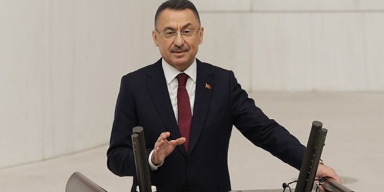 Fuat Oktay'dan İmamoğlu açıklaması: Kararın ardında siyasi akıl aramak siyasal akılsızlığın ta kendisidir