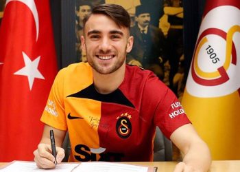 Galatasaray'da Yunus Akgün'e yeni sözleşme