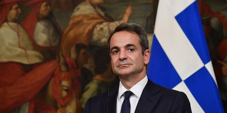 Genelkurmay Başkanı, milletvekilleri ve gazeteciler