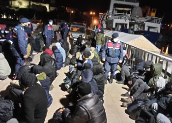 Göç İdaresi: Bu yıl 109 bin göçmen sınır dışı edildi